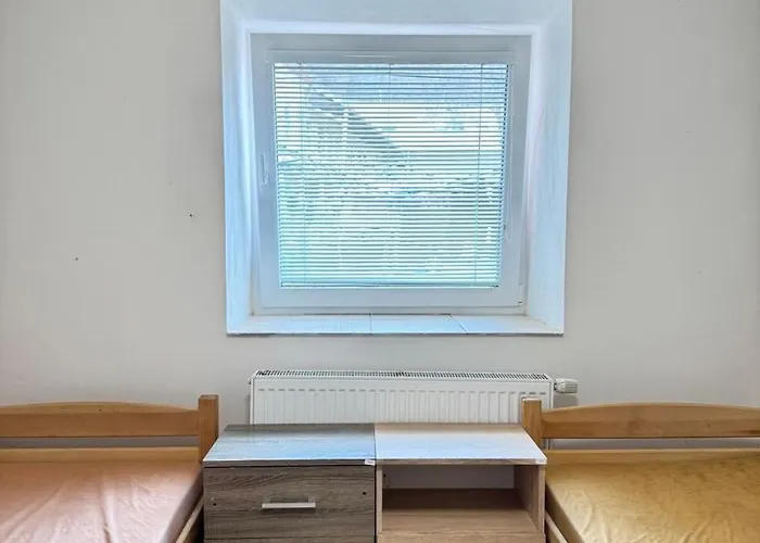 Sleep & Go 5 Hostal